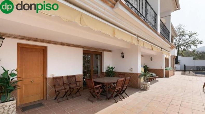 Granada - Huétor Vega - 912m2