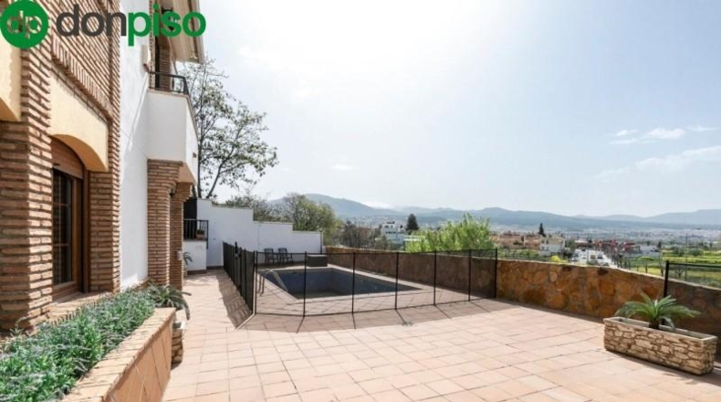 Granada - Huétor Vega - 912m2