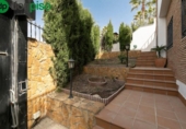 Xalet independent amb terreny en venda a la España, Huétor Vega, ref.: TR239031 foto