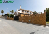 Xalet independent amb terreny en venda a la España, Huétor Vega, ref.: TR239031 foto
