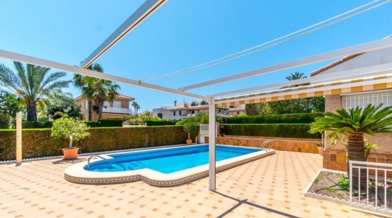 Alicante - Torrevella - 699m2