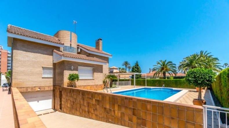 Alicante - Torrevella - 699m2