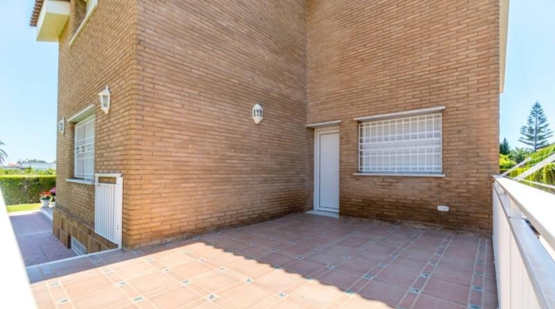Alicante - Torrevella - 699m2