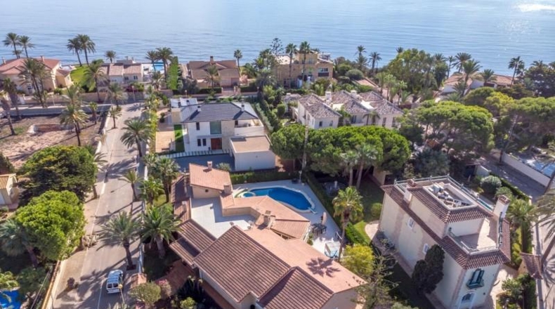 Alicante - Cabo Roig - 1425m2