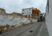 Участок с постройкой на продажу в городе el Vendrell Фото