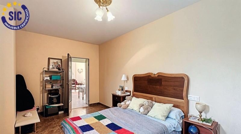 Валенсия - Lugar Nuevo de Fenollet - 1136m2