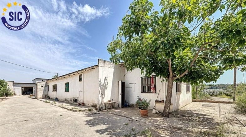 Валенсия - Lugar Nuevo de Fenollet - 1136m2