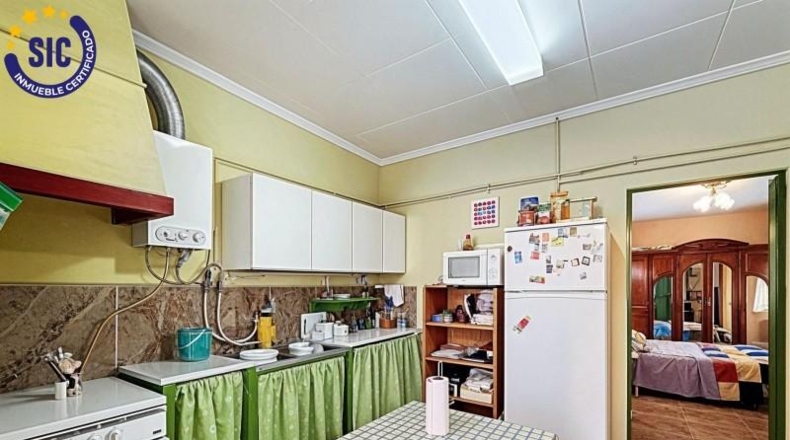 Валенсия - Lugar Nuevo de Fenollet - 1136m2
