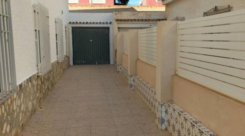 Alicante - Пилар-де-ла-Орадада - 300m2