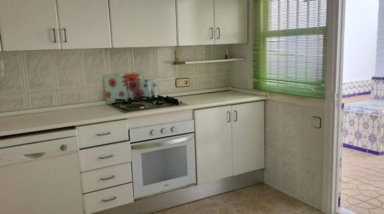 Alicante - Пилар-де-ла-Орадада - 300m2