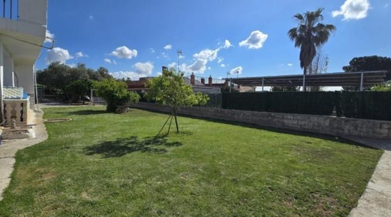 València - Llíria - 984m2