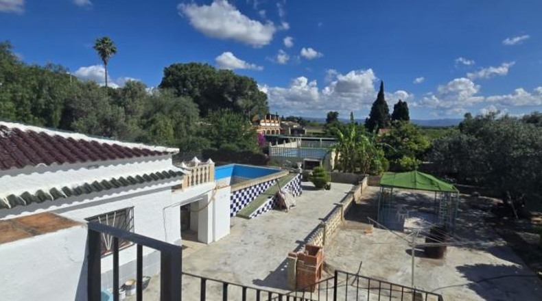 València - Llíria - 984m2