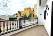 Xalet independent amb terreny en venda a la España, Icod de los Vinos, ref.: TR172140 foto