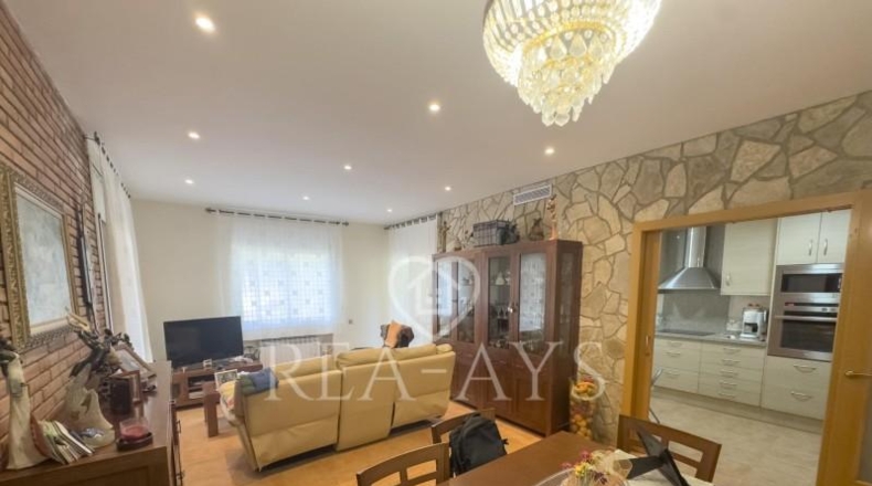 Barcelona - Вальирана - 304m2