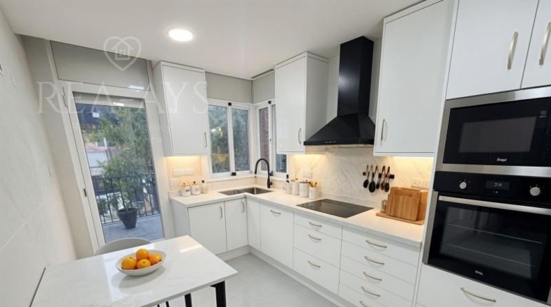Barcelona - Вальирана - 304m2
