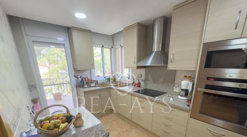Barcelona - Вальирана - 304m2