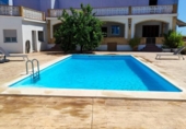 Detached villa with land for sale on España, Godelleta, ref: TR382140 photo