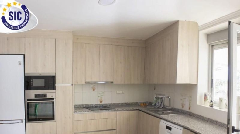 Валенсия - Godelleta - 850m2
