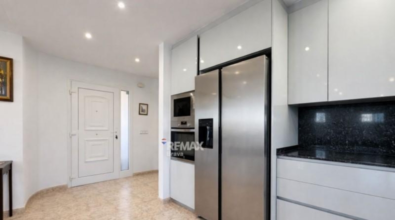 Girona - Sant Pere Pescador - 834m2