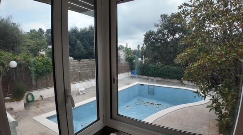 Барселона - Torrelles de Llobregat - 1694m2