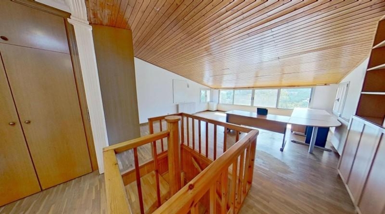 Барселона - Torrelles de Llobregat - 1694m2