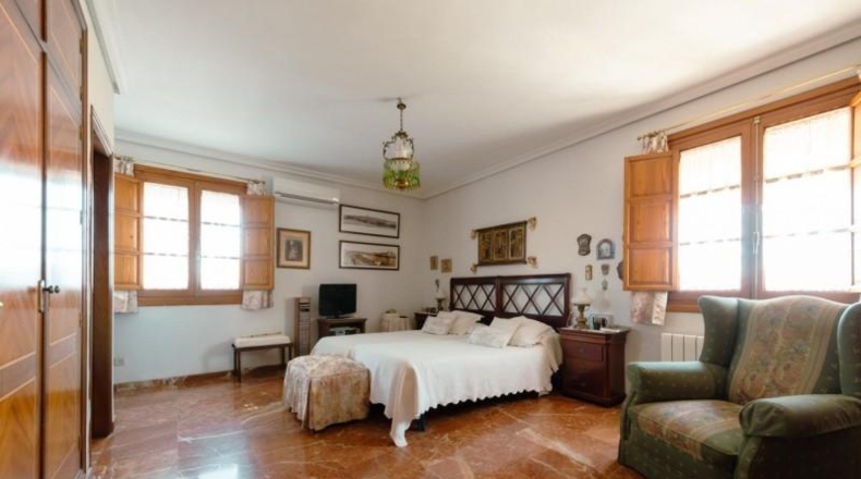 Sevilla - Tomares - 891m2