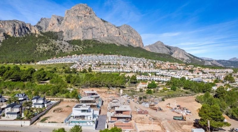 Zaragoza - María de Huerva - 366m2