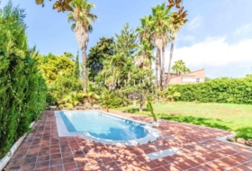 Cambrils 1452&nbsp;м²