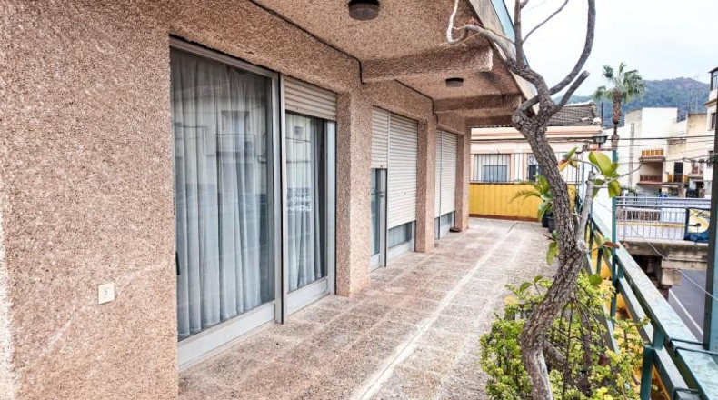 Alicante - Dolores - 677m2