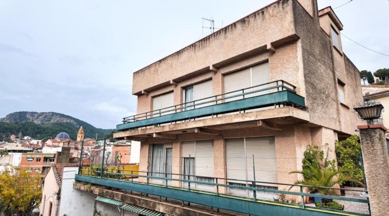 Alicante - Dolores - 677m2