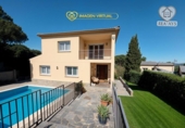 Chalet independiente con terreno en venta en la España, Sant Quintí de Mediona, ref: TR401783 foto