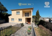 Chalet independiente con terreno en venta en la España, Sant Quintí de Mediona, ref: TR401783 foto