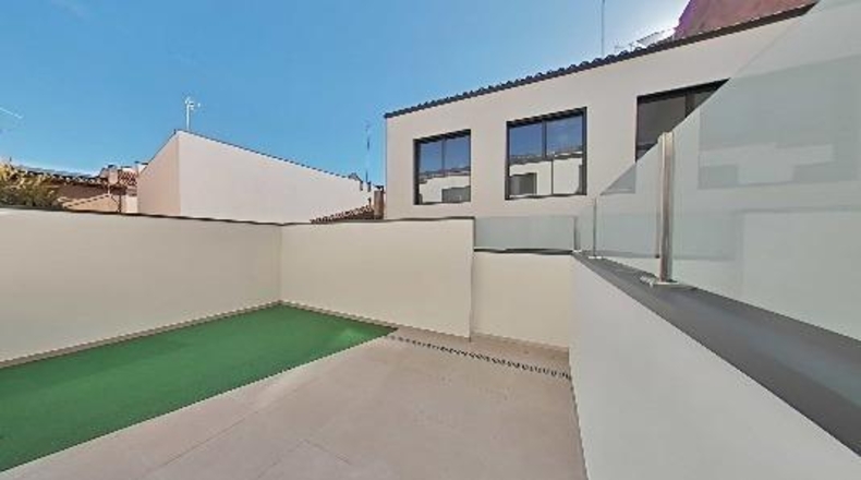 Барселона - Santa Perpètua de Mogoda - 99m2