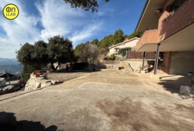 l'Ametlla del Vallès 790&nbsp;м²