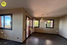 l'Ametlla del Vallès 790&nbsp;м²