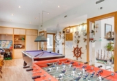 Chalet independiente con terreno en venta en la España, Vilanova i la Geltrú, ref: TR161731 foto