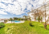 Chalet independiente con terreno en venta en la España, Vilanova i la Geltrú, ref: TR389377 foto