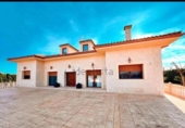 Chalet independiente con terreno en venta en la España, Aspe, ref: TR191810 foto