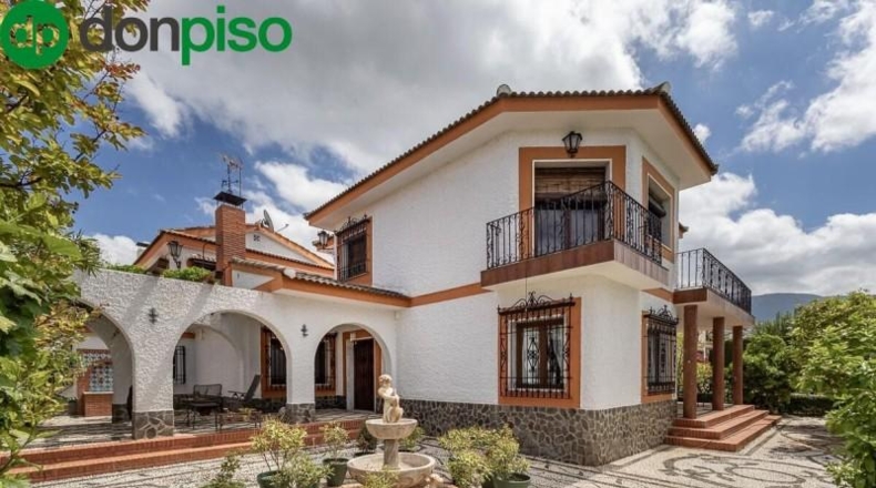 Granada - Huétor Vega - 2136m2