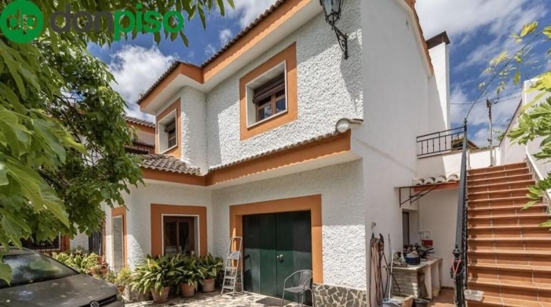 Granada - Huétor Vega - 2136m2