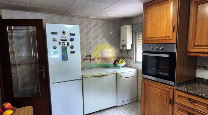 Валенсия - Ontinyent - 1059m2