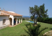 Casa de camp amb terreny en venda a Platja d'Aro ref.: TR181032 foto