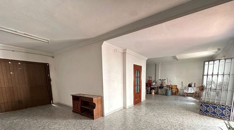 Sevilla - Alcalá de Guadaíra - 245m2