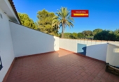 Xalet independent amb terreny en venda a Carmona ref.: TR408984 foto