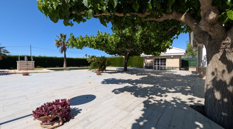 Tarragona - Tortosa - 44000m2