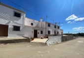 Дом с участком на продажу в городе Sorbas Фото