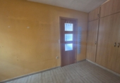 Отдельно стоящий дом с участком на продажу в городе Canyelles Фото