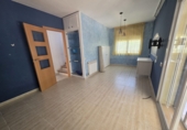 Отдельно стоящий дом с участком на продажу в городе Canyelles Фото