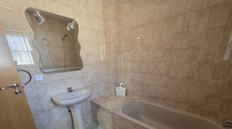 Barcelona - Canyelles - 1350m2