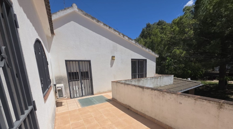 Barcelona - Canyelles - 1350m2